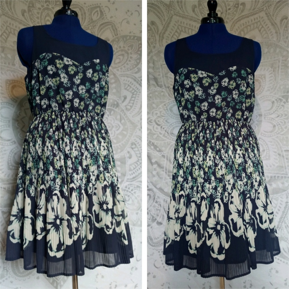 LC Lauren Conrad blue floral pleated dress